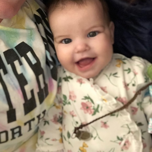 Gently Used Little Me Silver Label Baby Girl Floral Print Footie In Ivory Multi - Picture 13 of 13